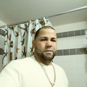 Meet your Posher, Victor